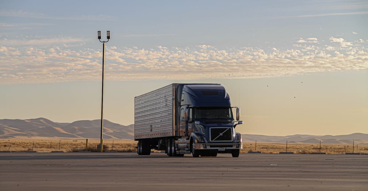 Commercial fleet hardware